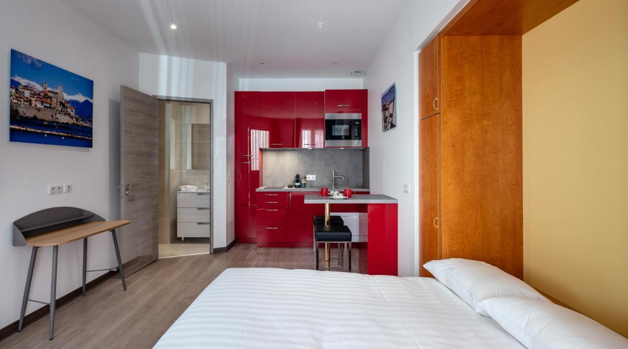 Appartements French Riviera Confidential Centre Ville Juan Les Pins Proche Des Plages Exteriér fotografie