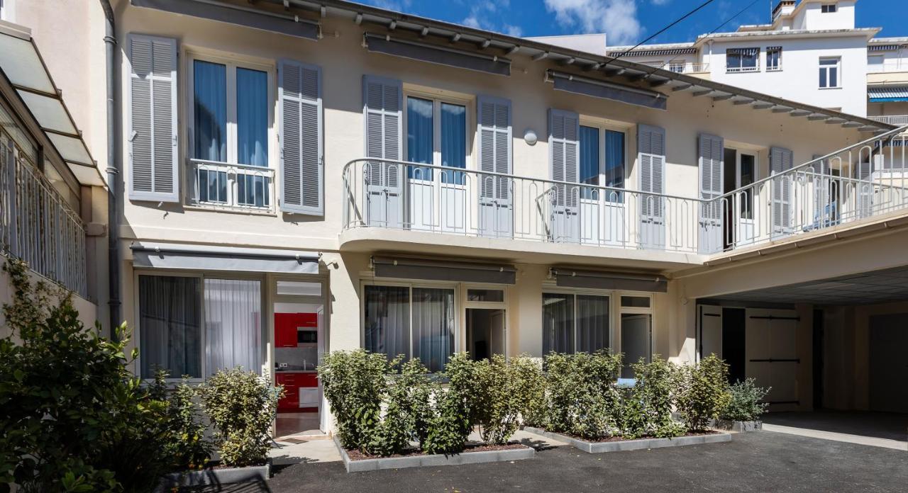 Appartements French Riviera Confidential Centre Ville Juan Les Pins Proche Des Plages Exteriér fotografie