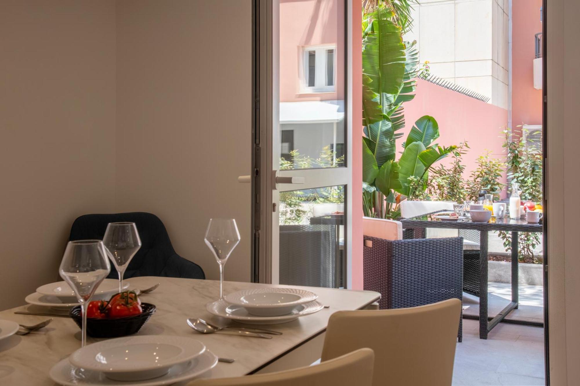 Appartements French Riviera Confidential Centre Ville Juan Les Pins Proche Des Plages Pokoj fotografie